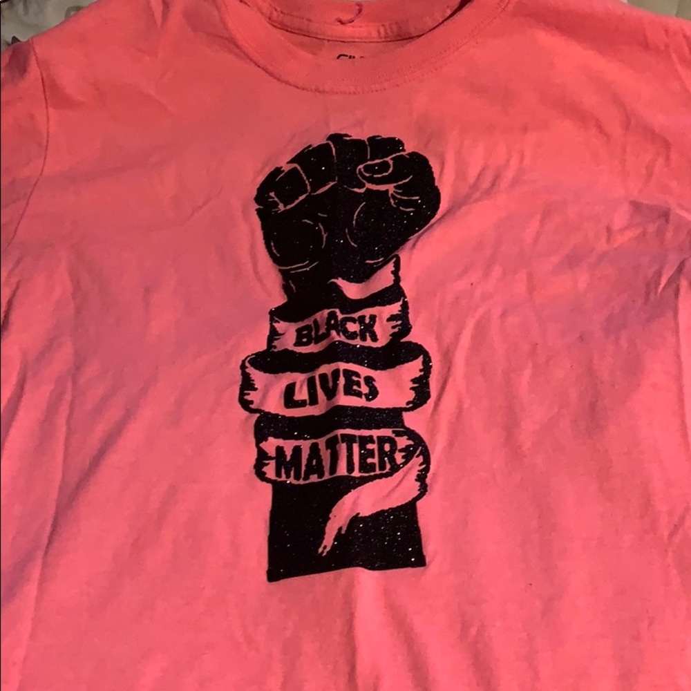 Black Lives Matter shirt